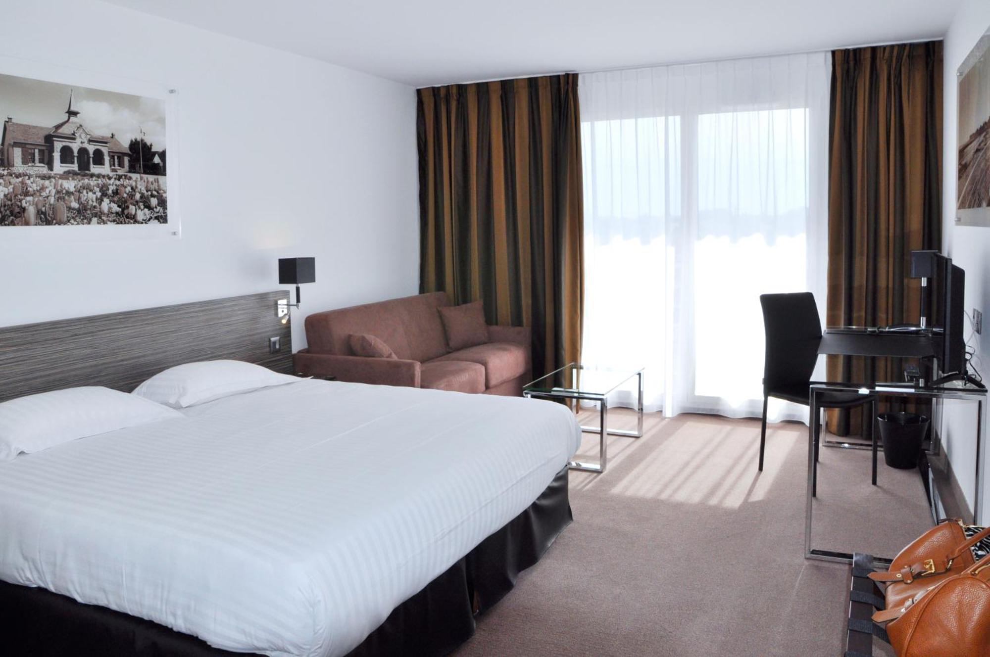 Golden Tulip La Baule Hotel Exterior foto